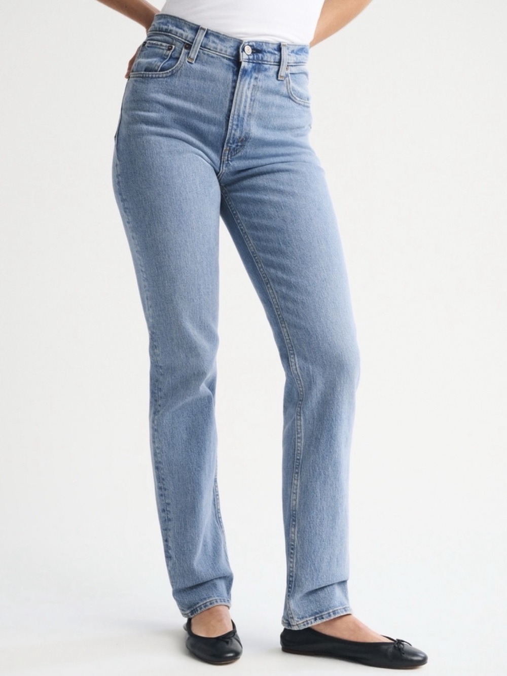 Abercrombie & Fitch Ultra High Rise 90s Straight Jeans | Size 24